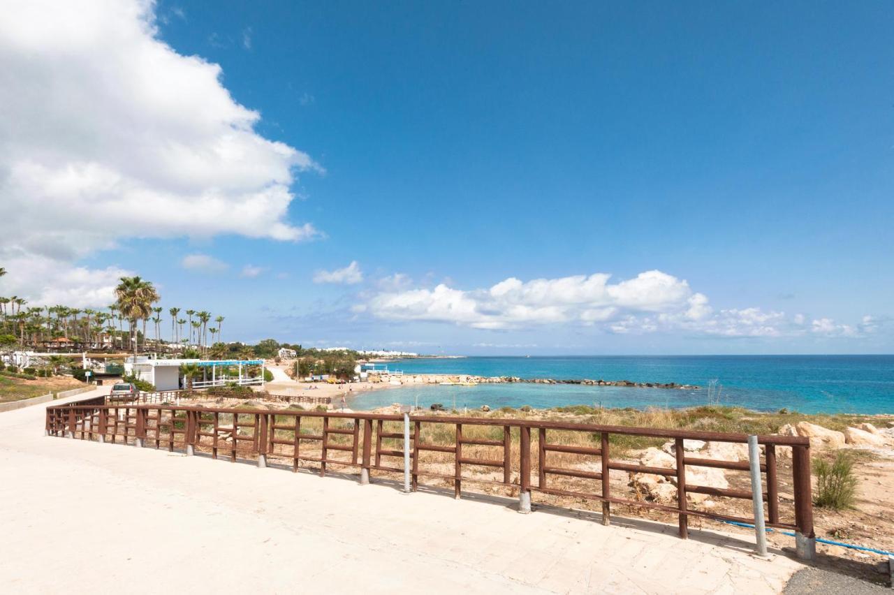 Apartment Marisol - Beachfront โปรทาราส ภายนอก รูปภาพ