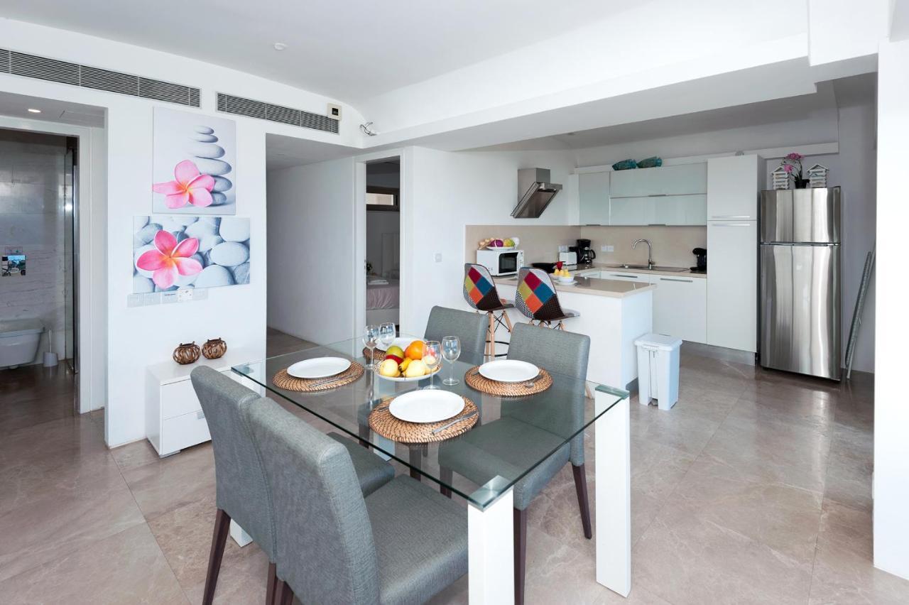 Apartment Marisol - Beachfront โปรทาราส ภายนอก รูปภาพ