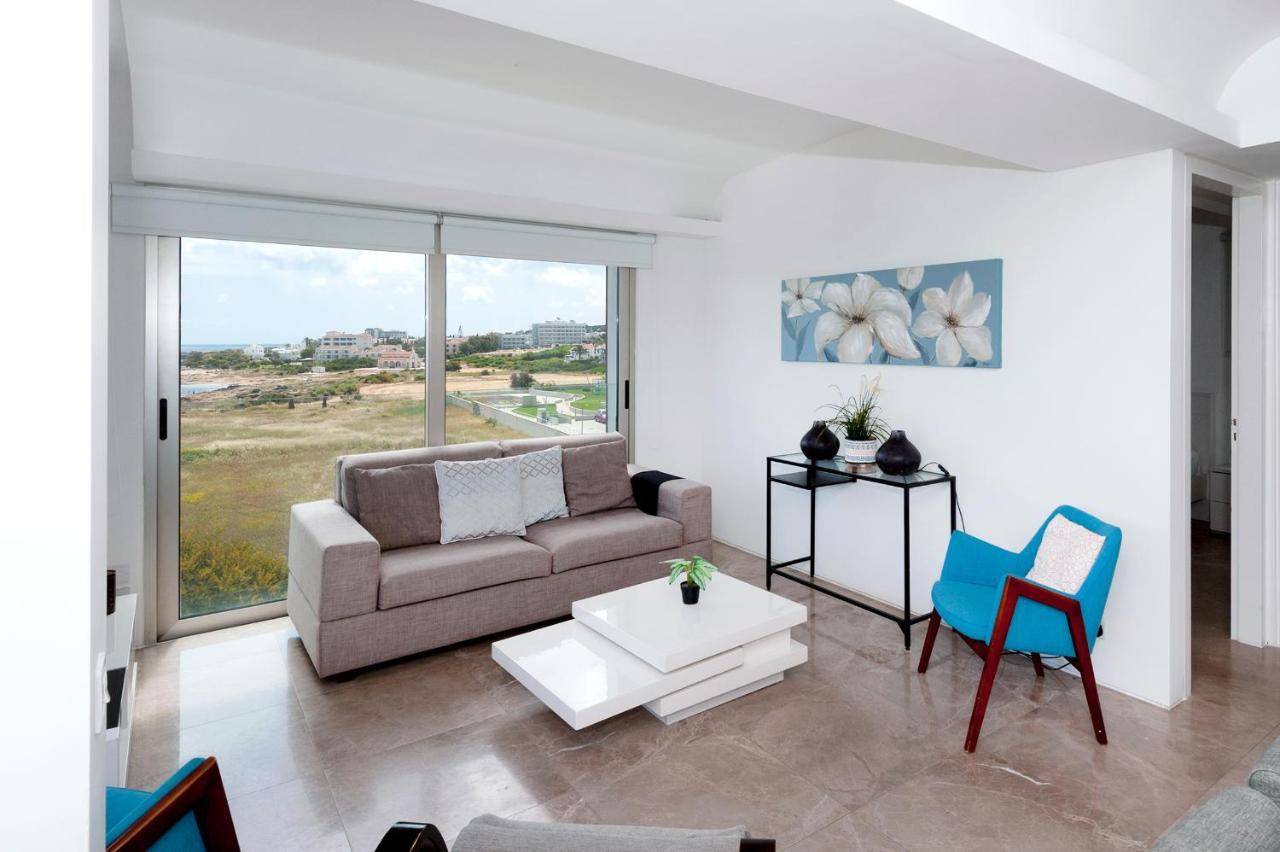 Apartment Marisol - Beachfront โปรทาราส ภายนอก รูปภาพ
