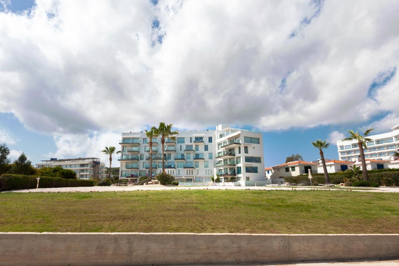 Apartment Marisol - Beachfront โปรทาราส ภายนอก รูปภาพ